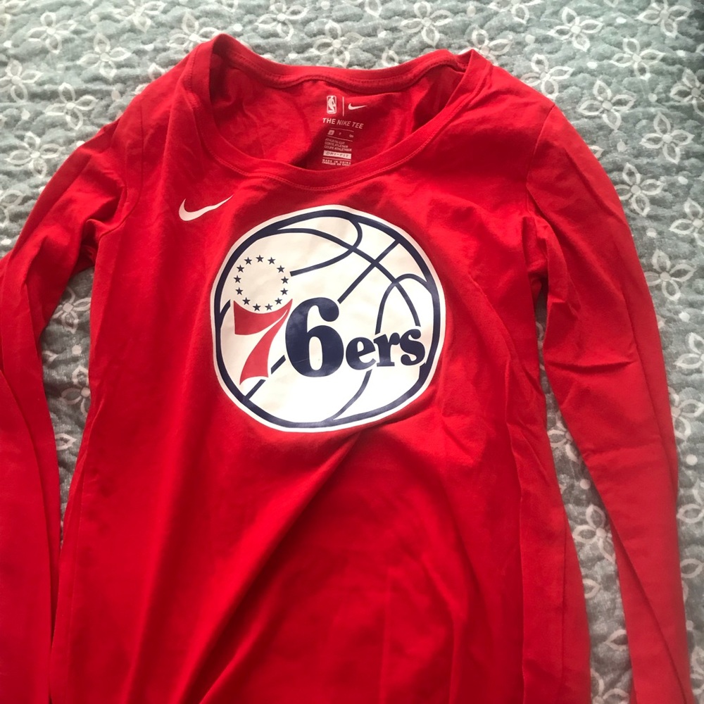 Nike sixers long sleeve shirt